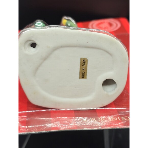 Vtg Caldor Share the Joy Village Accessorie Man On Ladder Raising Star With Boy - Picture 5 of 7